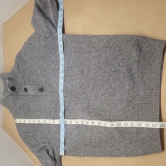 American Eagle, Size M, Athletic Fit Knit Pullover, EUC! - Picture 8 of 10